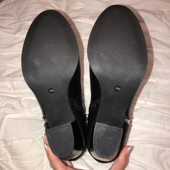 Black booties - Picture 3 of 3